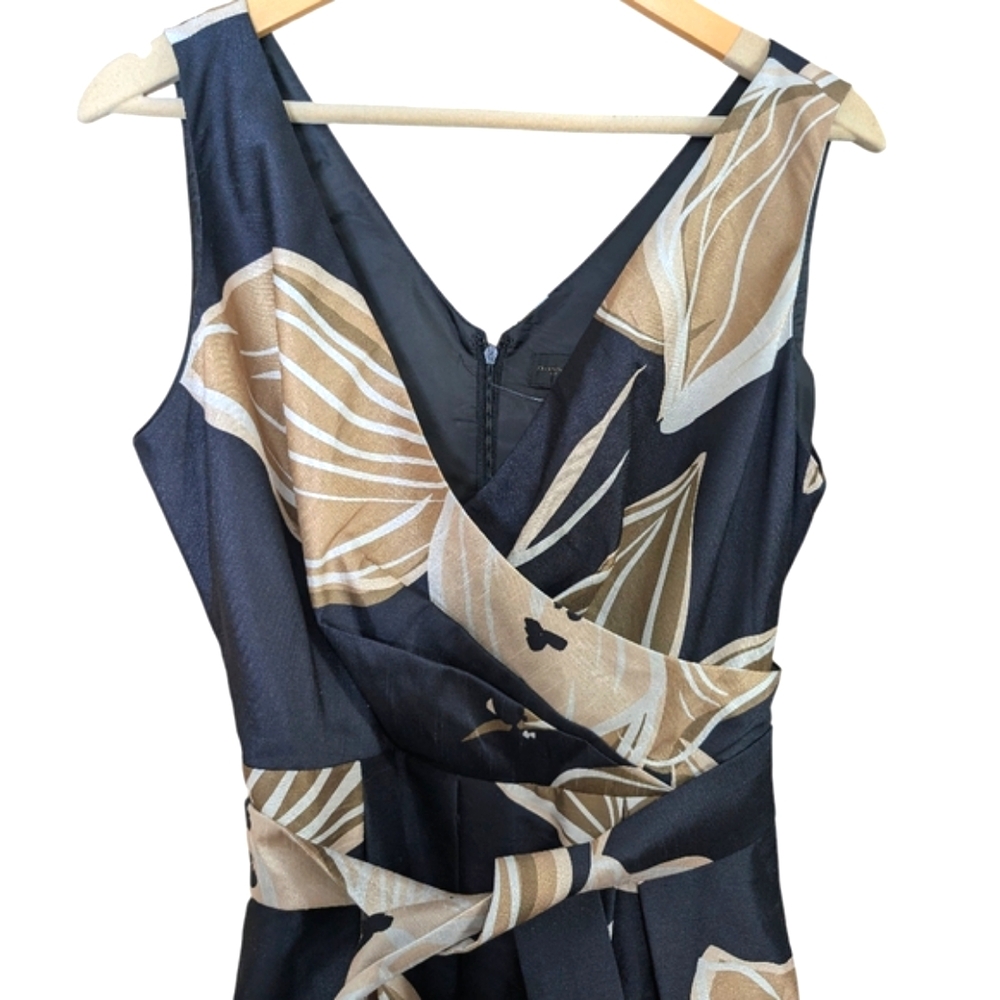 NEW...Donna Karan New York Faux Wrap Tie Waist Cocktail Dress.. Size 12 - Picture 6 of 9
